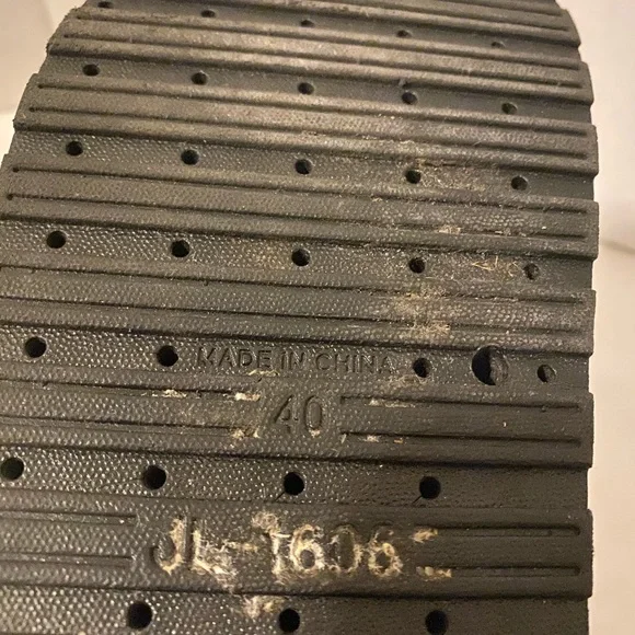 Yoki sandals - Picture 6 of 8